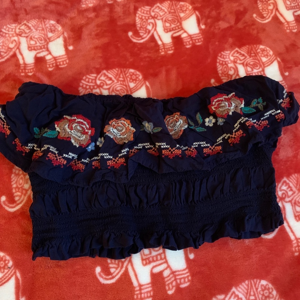 Xhileration navy blue floral tube top🌸